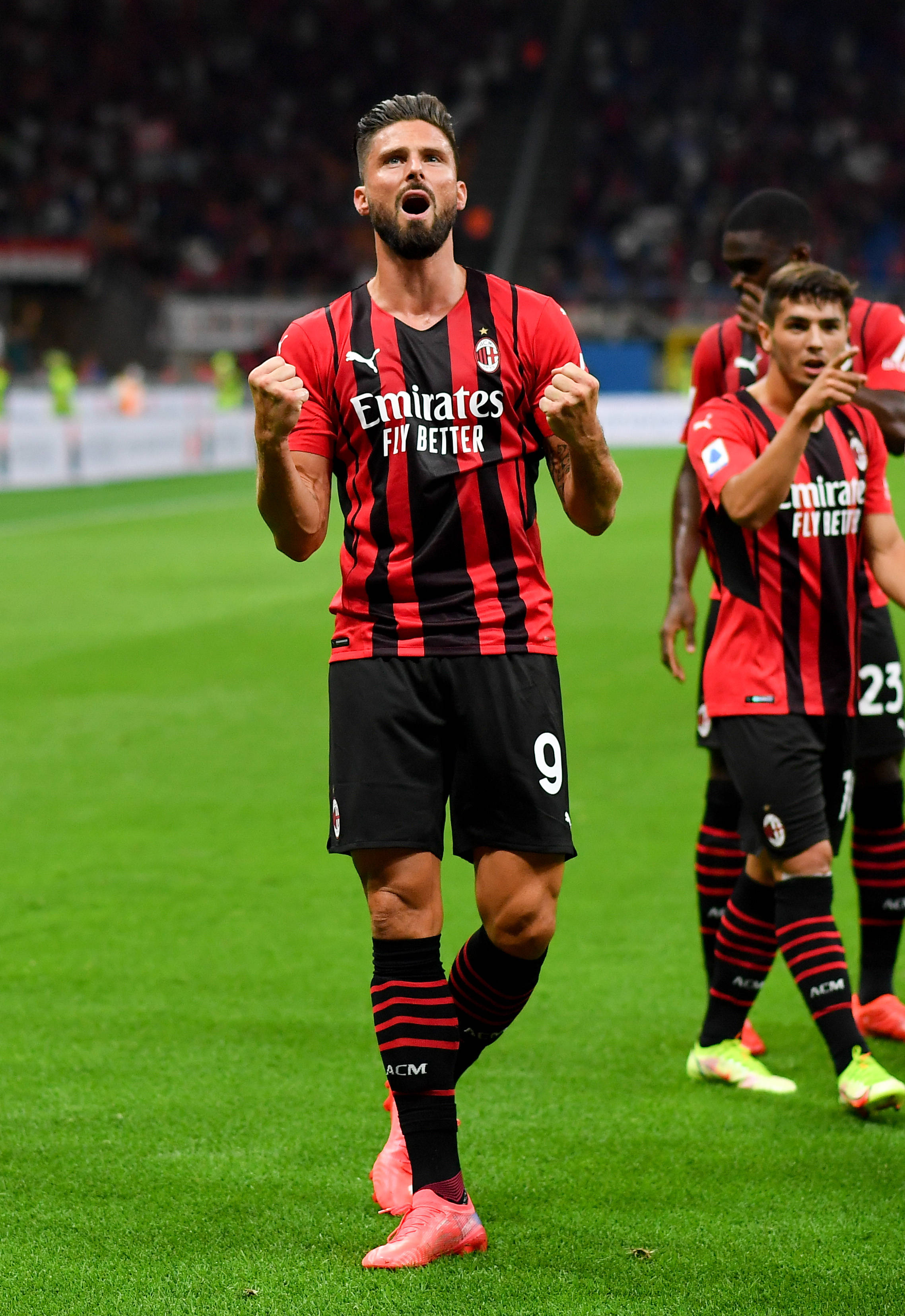 王上源赛前喊话：比赛为河南球迷而踢，争取让成都球迷把嘴闭上（王上源赛前表态：为河南球迷而战，力争让成都球迷无话可说）