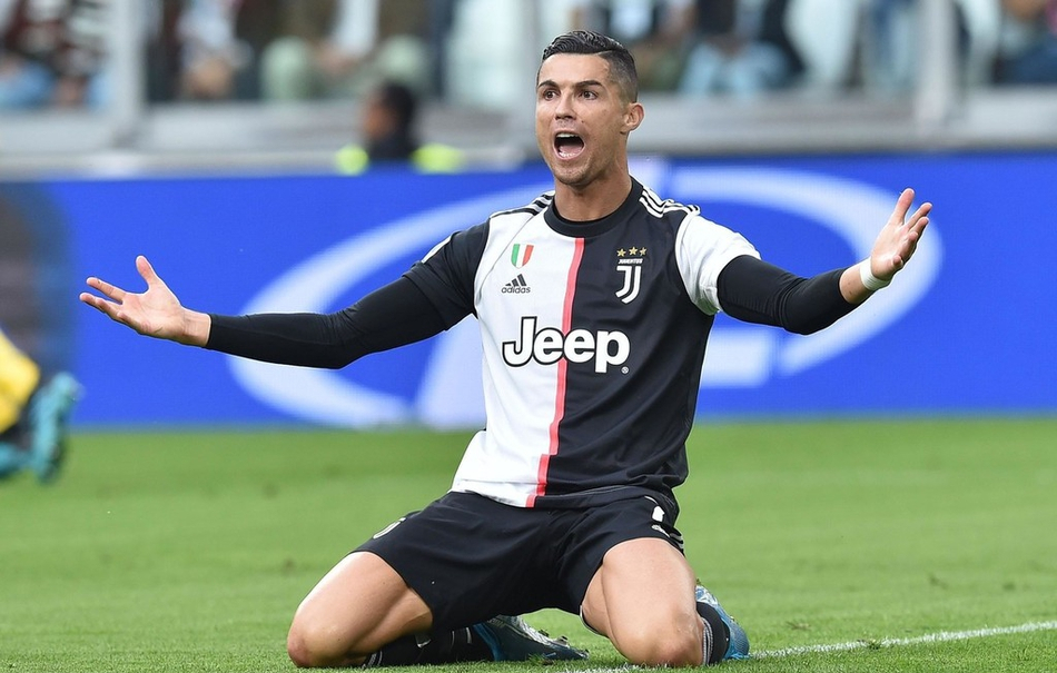 斯卢茨基：这是于汉超生涯最后一场比赛，明年加入申花教练组（斯卢茨基：于汉超完成生涯谢幕战，明年将加入申花教练组）