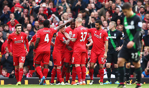 巴萨前高管：皇马就像校霸，只敢狂扁小朋友，碰到强的就缩了（巴萨前高管：皇马如校园霸凌者，欺弱避强）