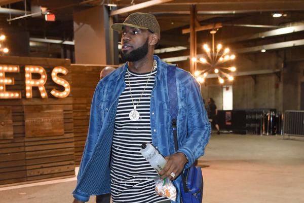 TA：皇马和英超豪门对卢克巴兴趣减弱，意甲队难以承担价格（TA：皇马与英超强队对卢克巴态度转冷，意甲球队无力满足标价）