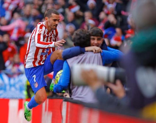 就在今天！26岁姆巴佩2球1助攻 创造69年历史神迹 帮皇马3-0复仇（今日见证！26岁姆巴佩梅开二度送助攻 刷新69年纪录 助皇马3-0雪耻）