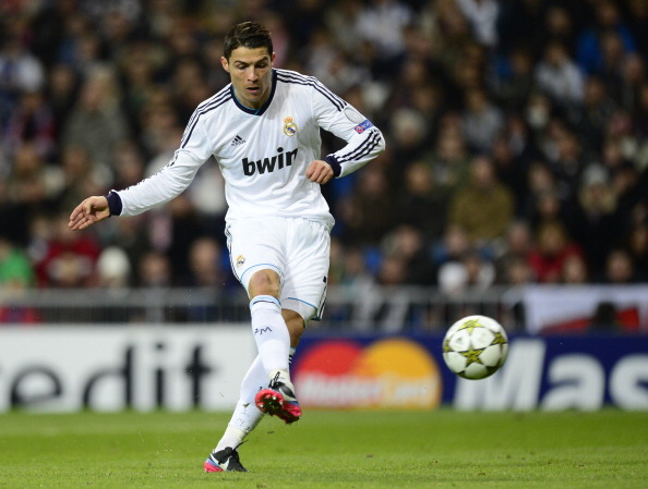 球队防守端硬度提升，连场零封对手（防线愈发稳固，已实现连场零封）